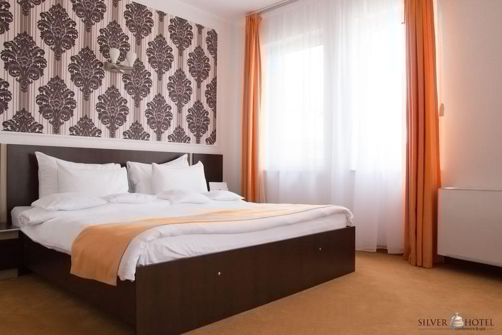 Hotel Silver Oradea Eksteriør bilde